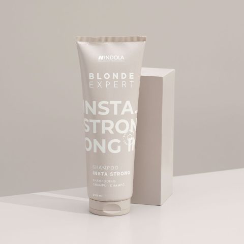 Indola - Blonde Expert - InstaStrong Shampoo