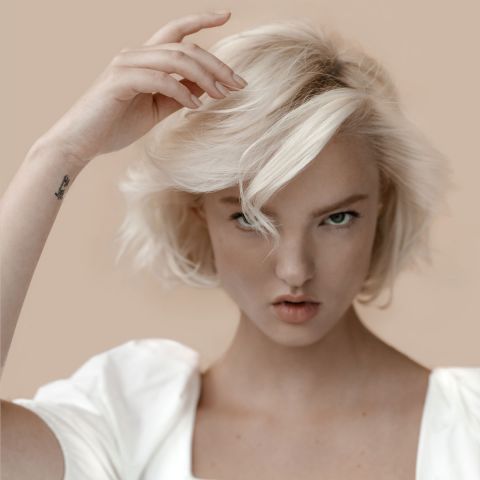 Kérastase - Blond Absolu Masque Ultra-Violet - Silberne Haarmaske für blondes Haar