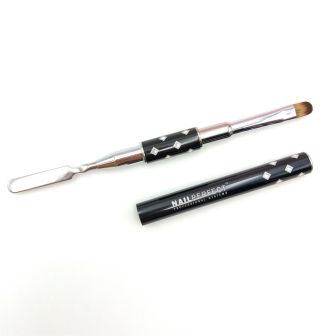 Nail Perfect - Professionelle Bürste & Spatel